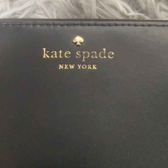 Kate spade crossbody - Picture 2 of 8
